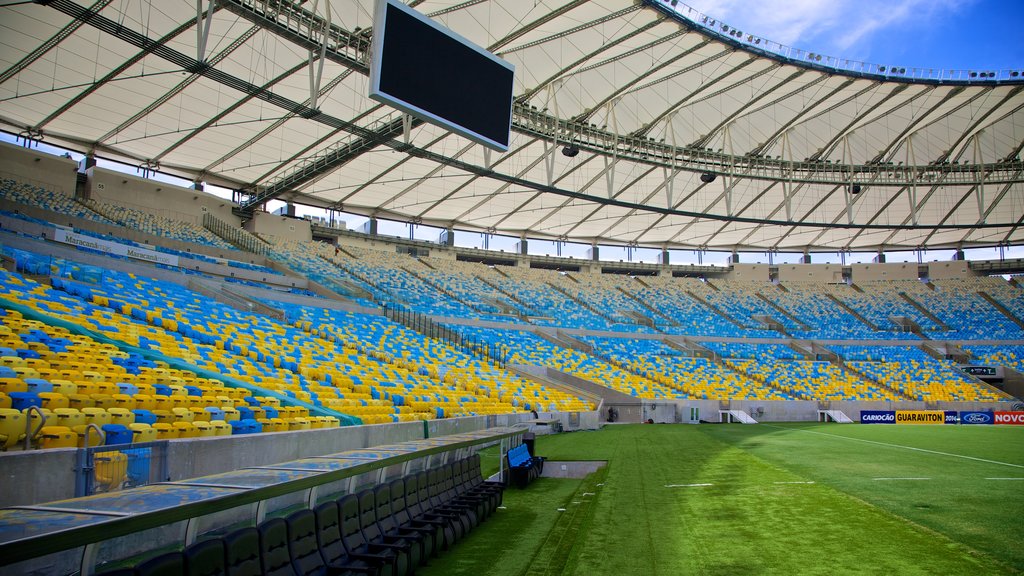 Vamos de Paseo al estadio de futbol Maracanã, el mas grande de Brasil con la ToursRJ