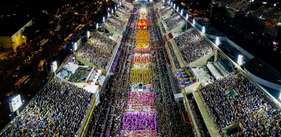 Ensayos de Carnaval en Rio de Janeiro en el Sambodromo con la ToursRJ